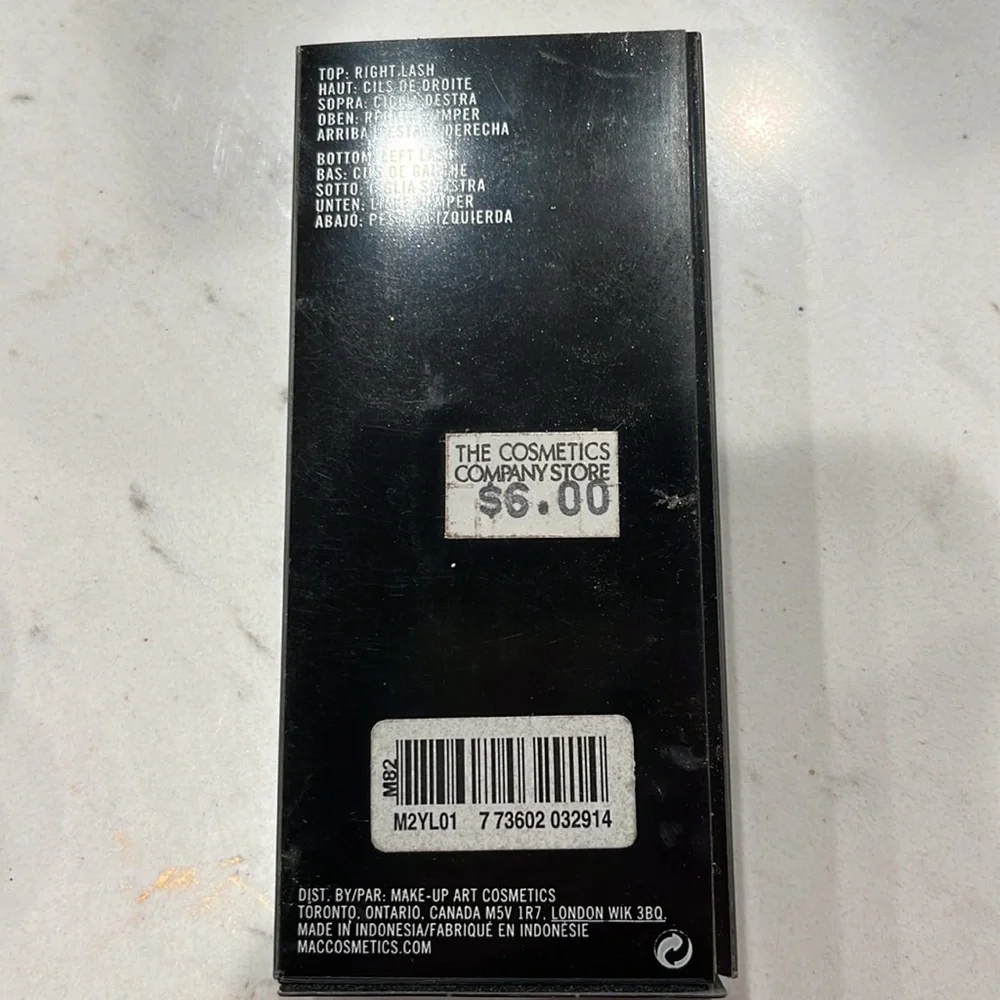 Rare MAC Lashes # 36 - Picture 2 of 3